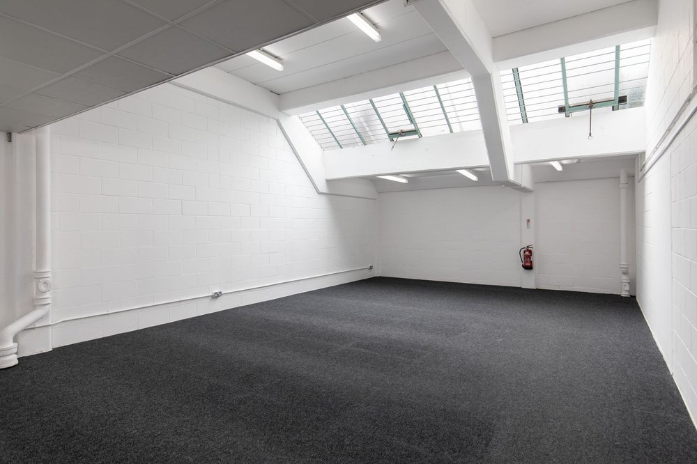 Storage in London - photo 4