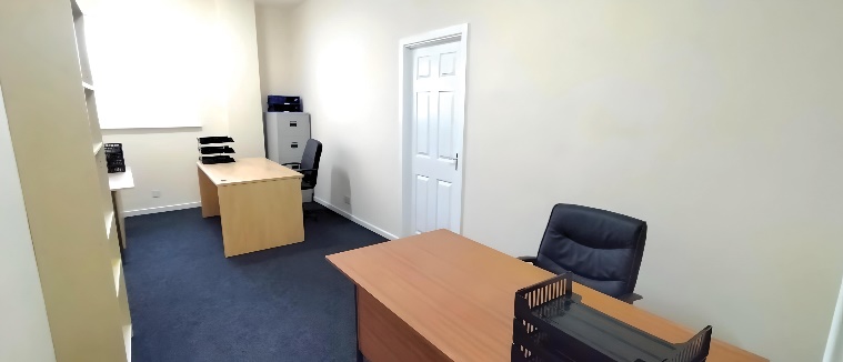 Office in Manchester - photo 3