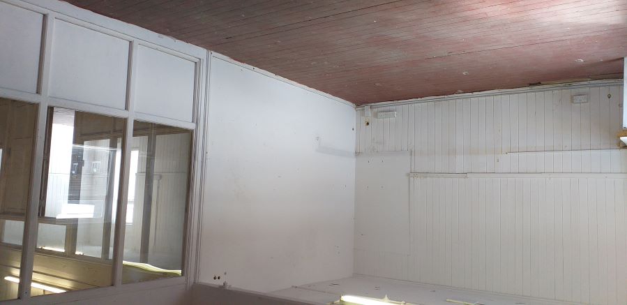 Office in Sutton-in-Ashfield - photo 2