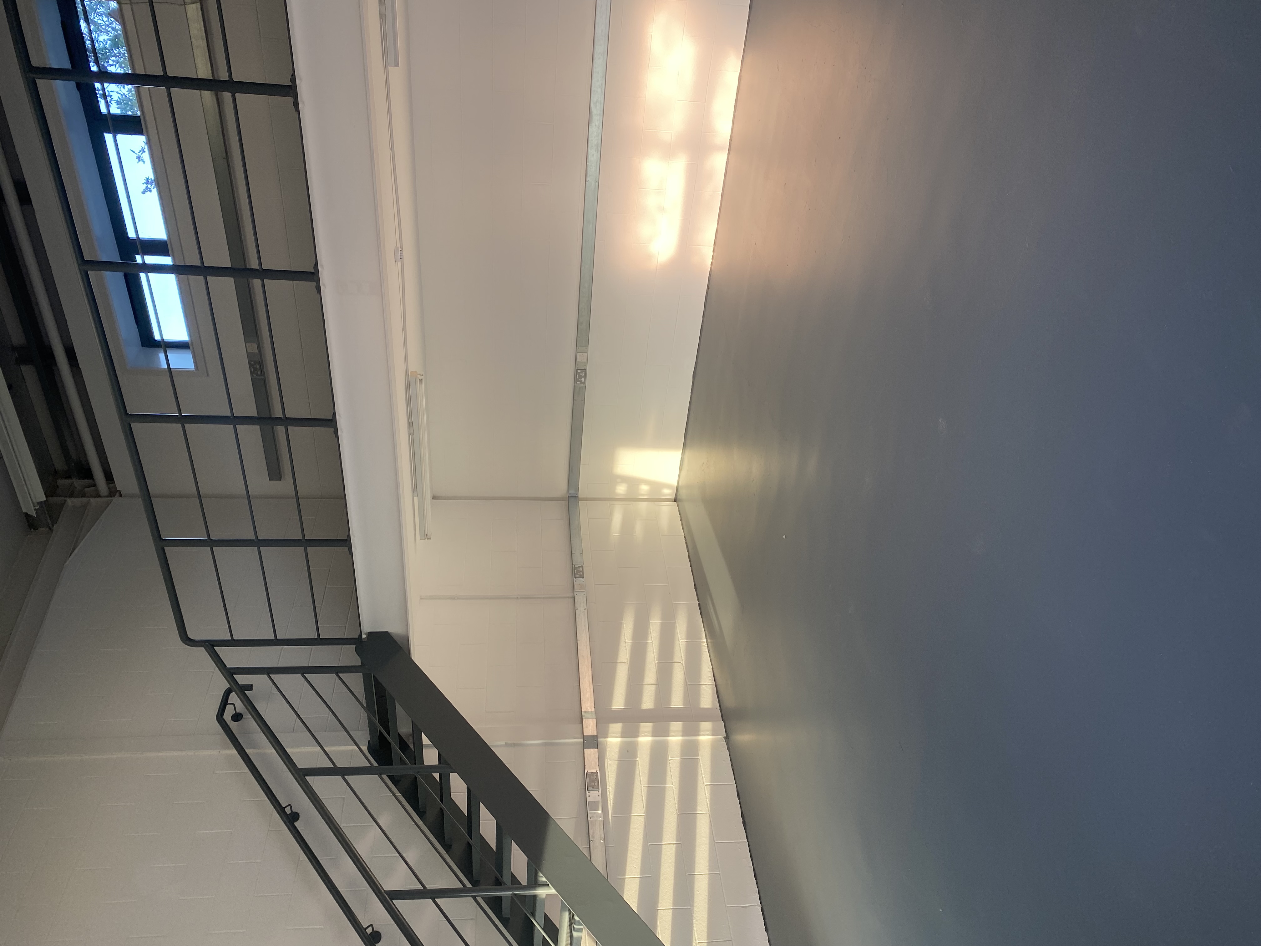 Industrial Unit in Tewkesbury - photo 3