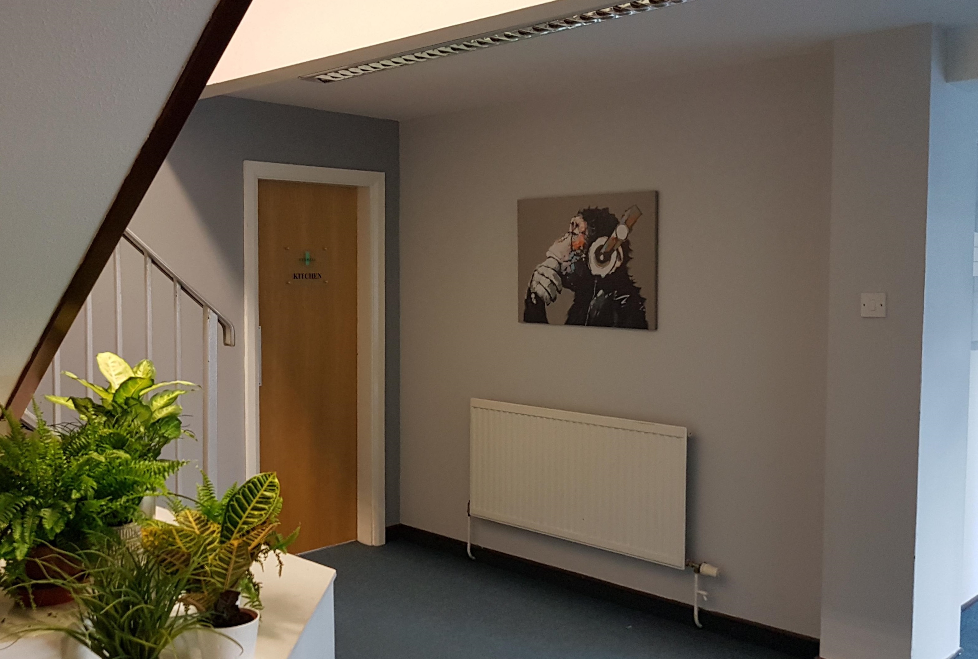 Office in Macclesfield - photo 4