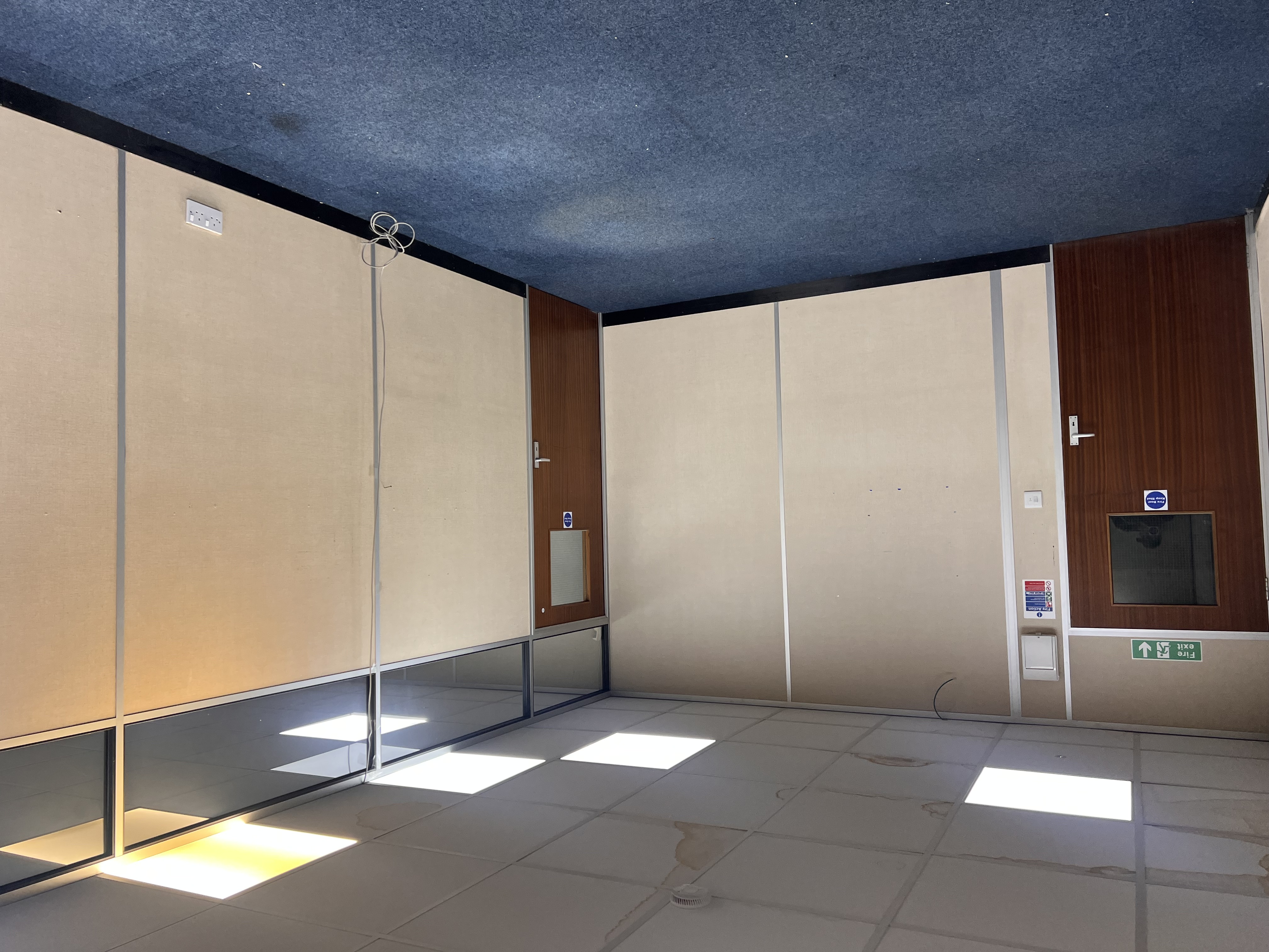 Office in Leicester - photo 4