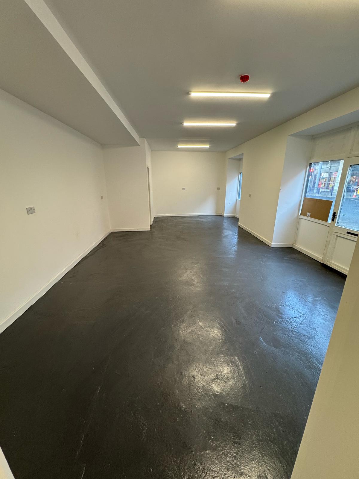 Retail/Shop in Great Yarmouth - photo 2