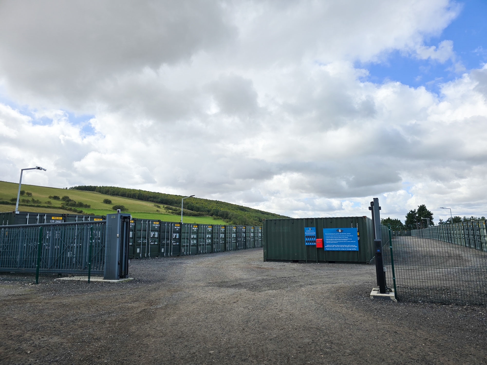 Storage in Scarborough - photo 3