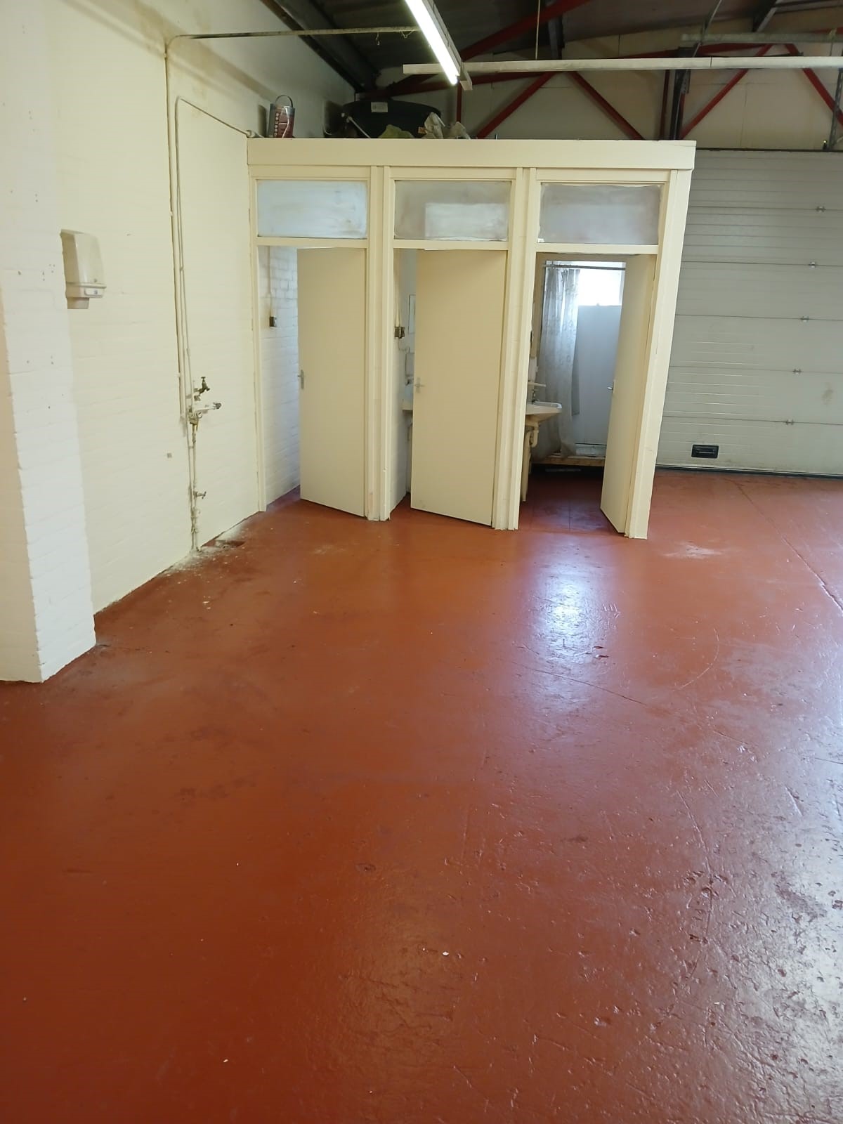 Storage in Newtown - photo 2