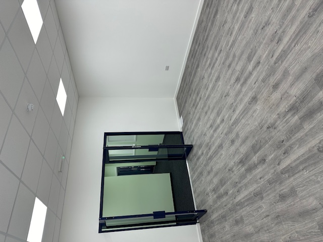 Retail/Shop in Margate - photo 4