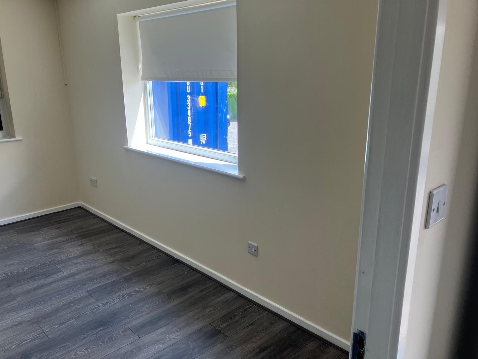 Industrial Unit in Nottingham - photo 4