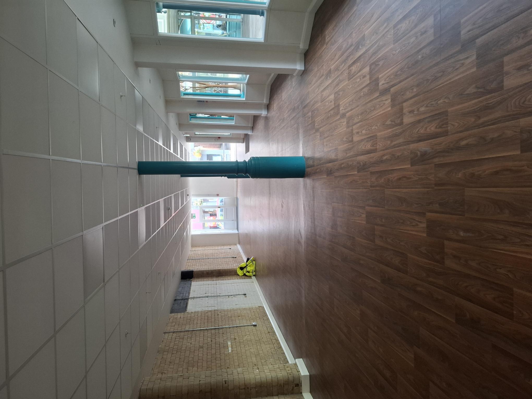 Retail/Shop in Newark - photo 4