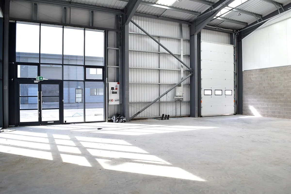 Industrial Unit in Blackburn - photo 3