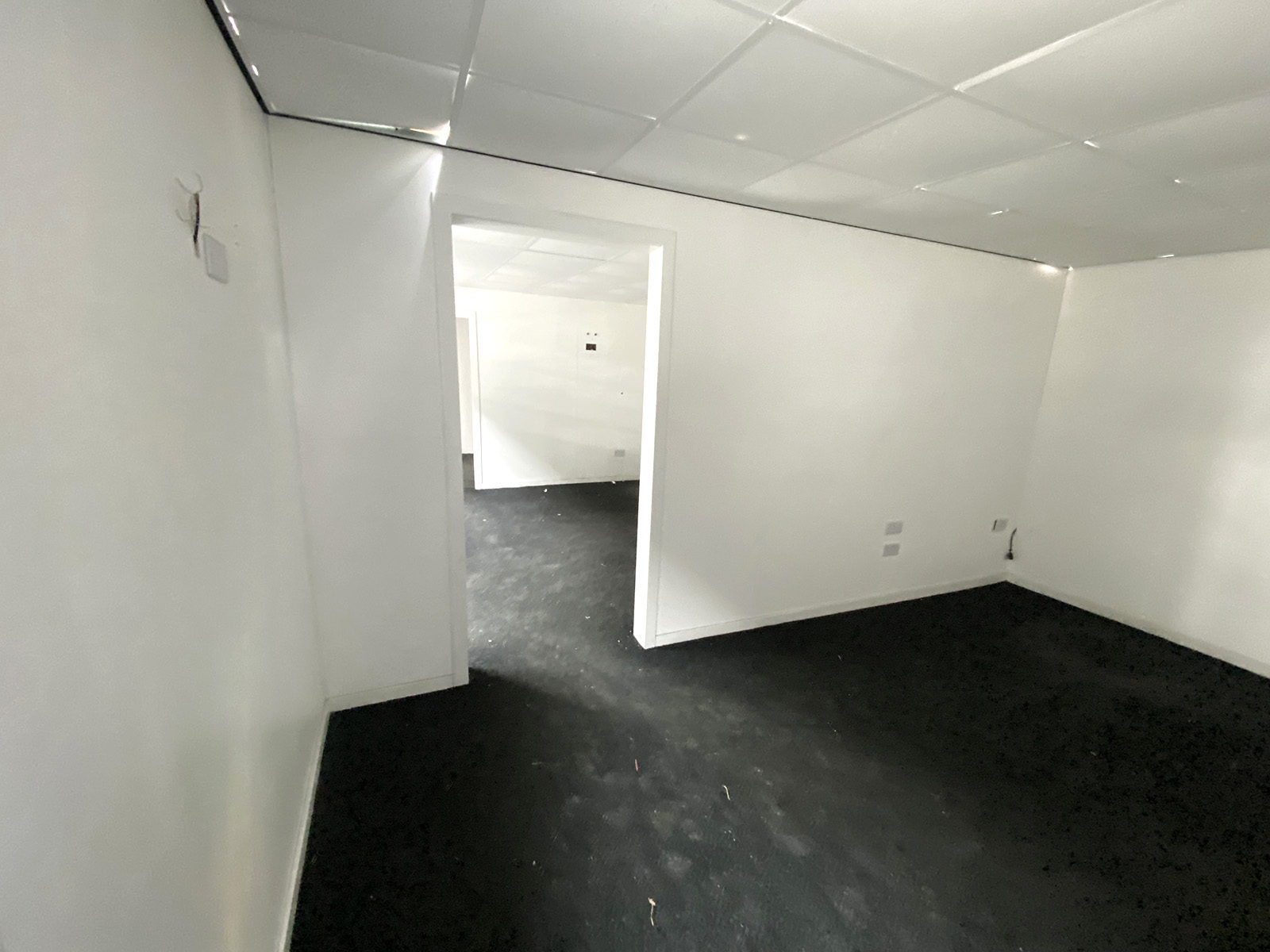 Industrial Unit in Blackburn - photo 4