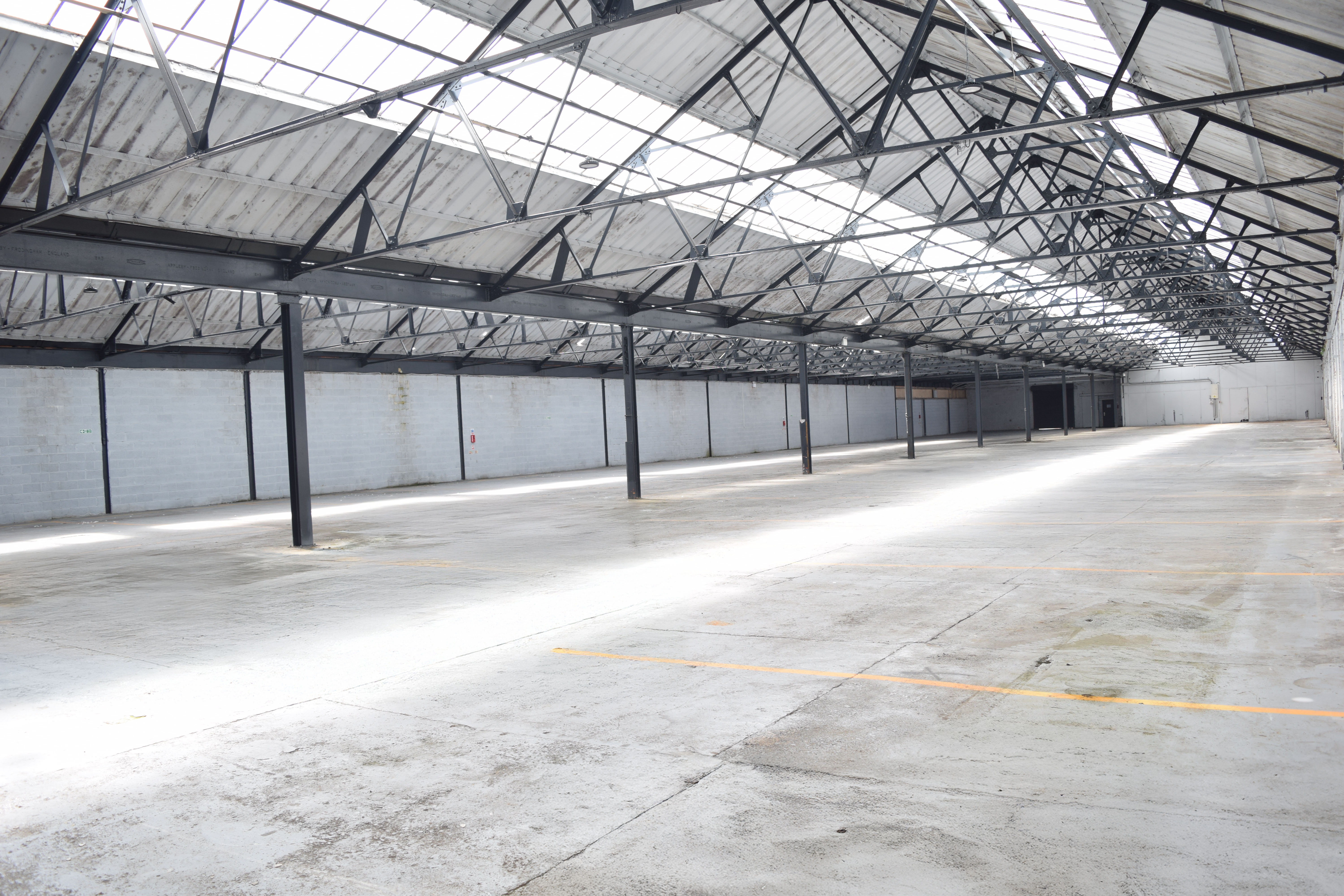 Industrial Unit in Blackburn - photo 2