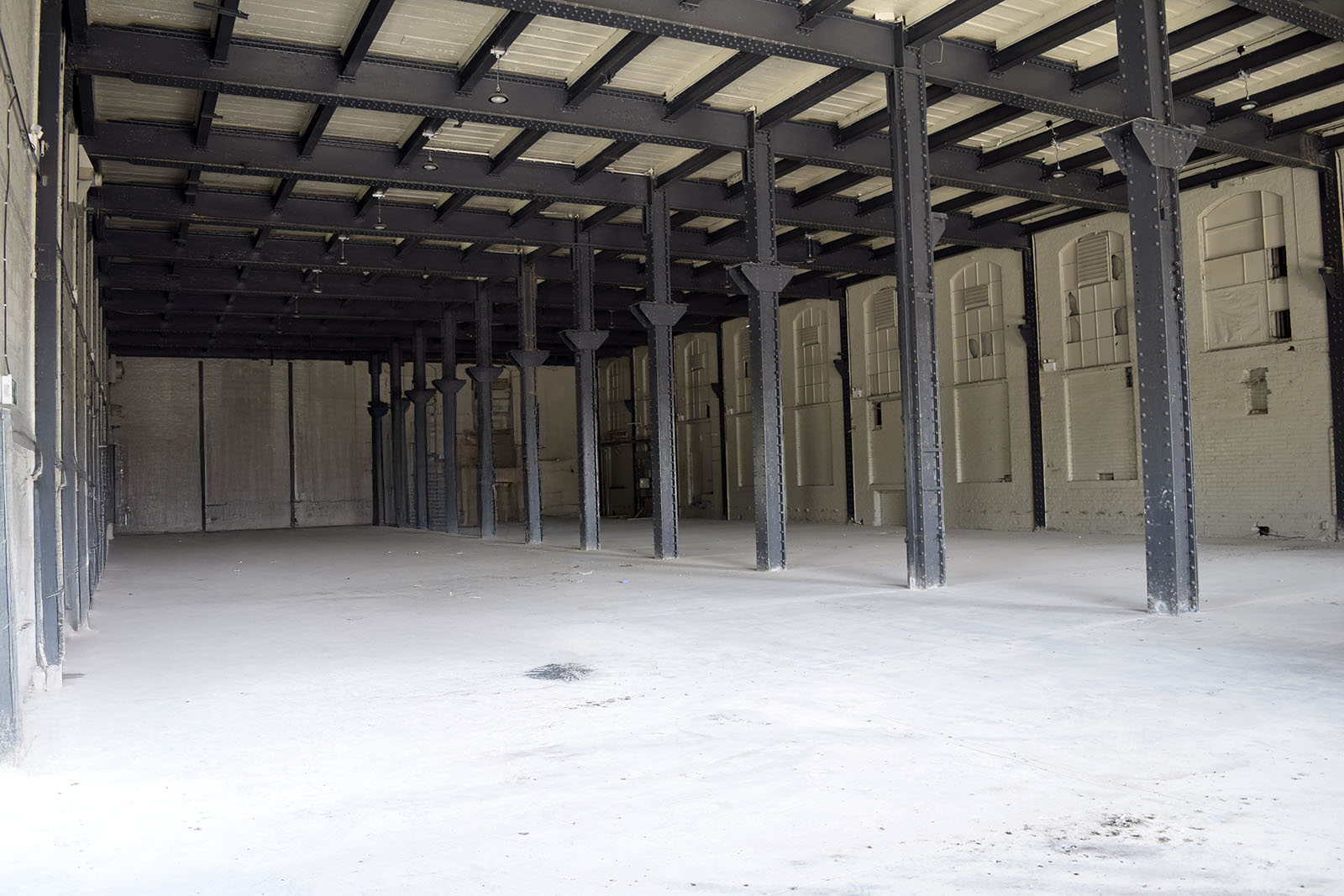 Industrial Unit in Preston - photo 2