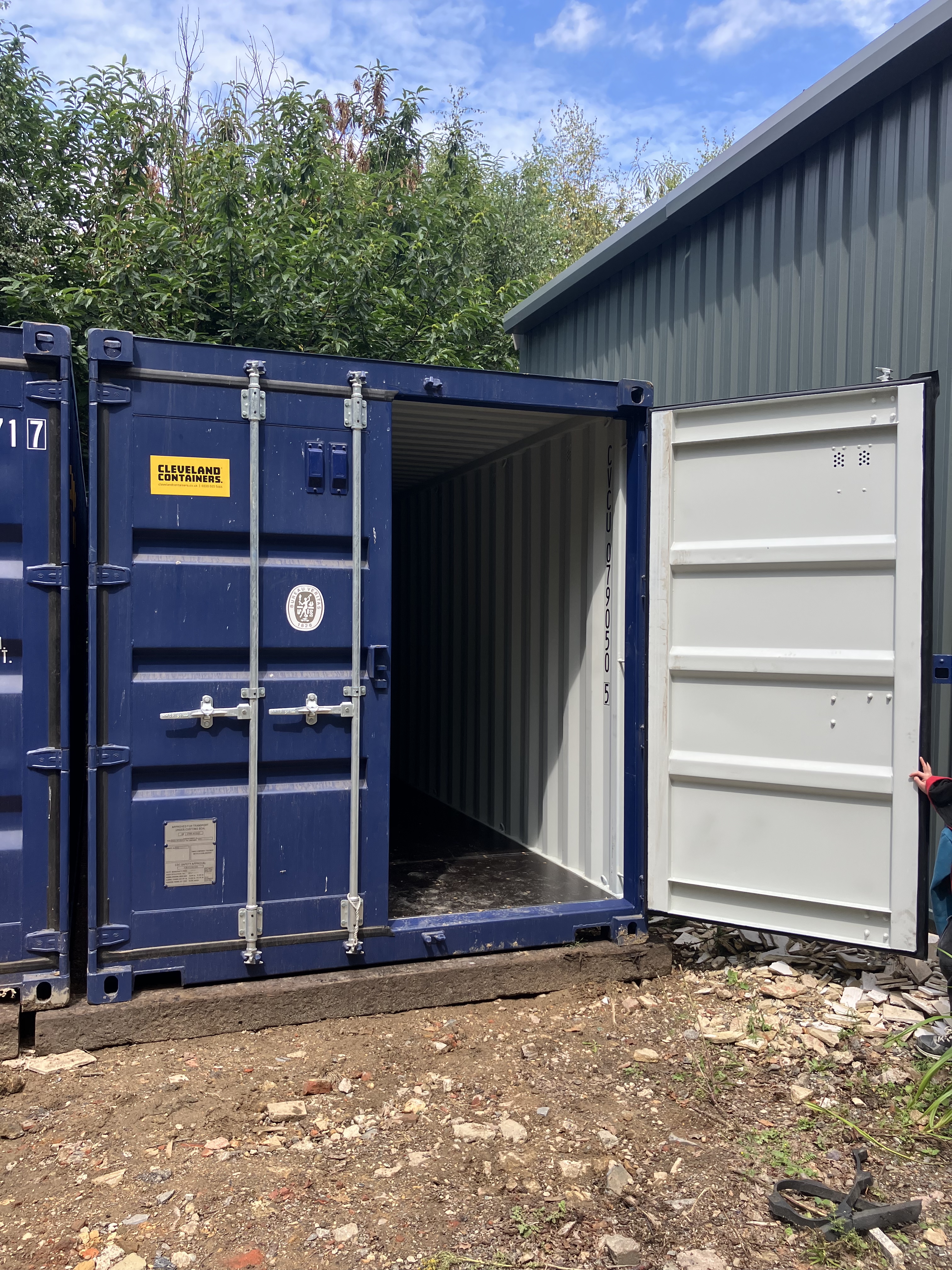 Storage in Tunbridge Wells - photo 2