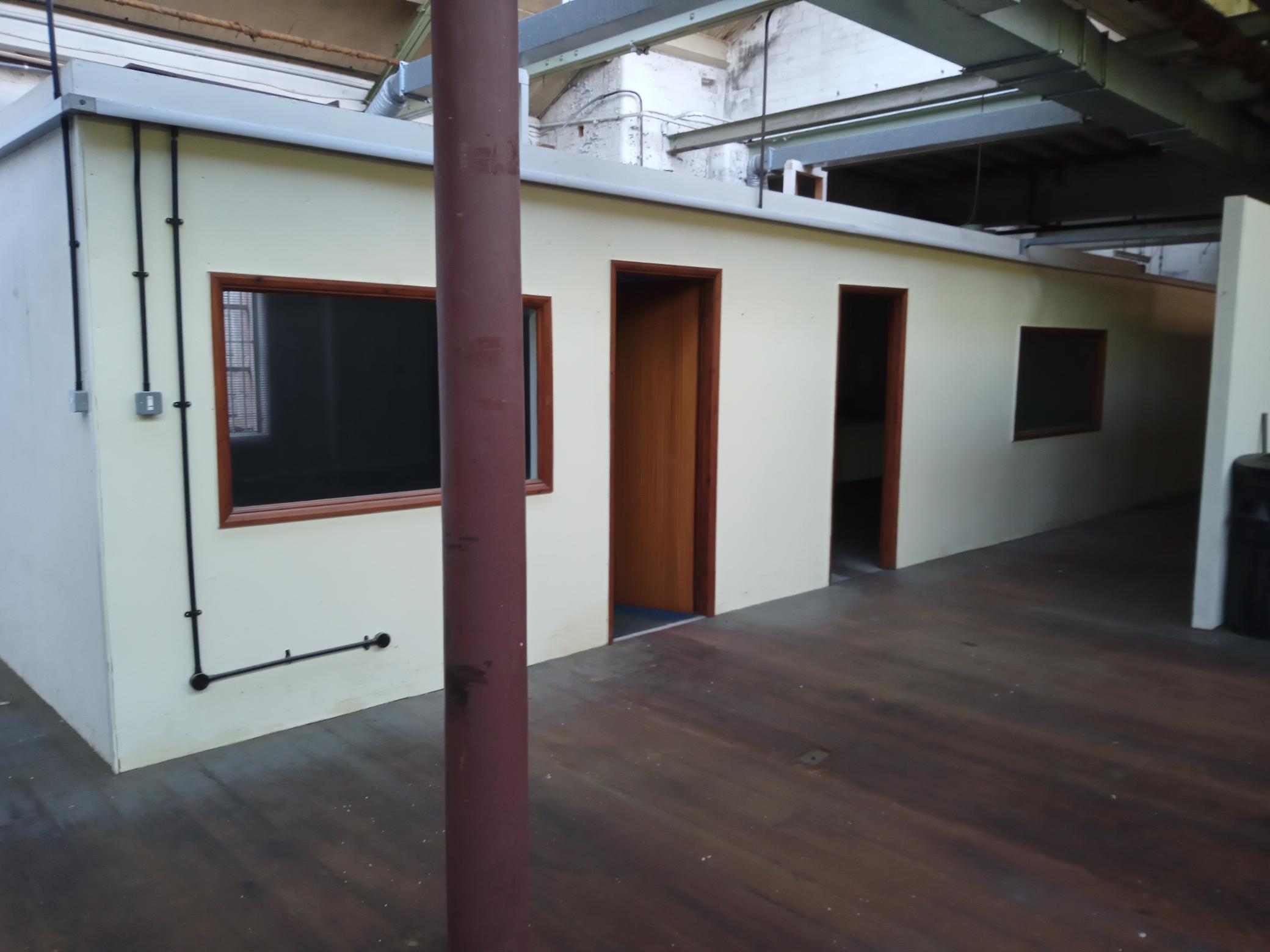 Storage in Loughborough - photo 2