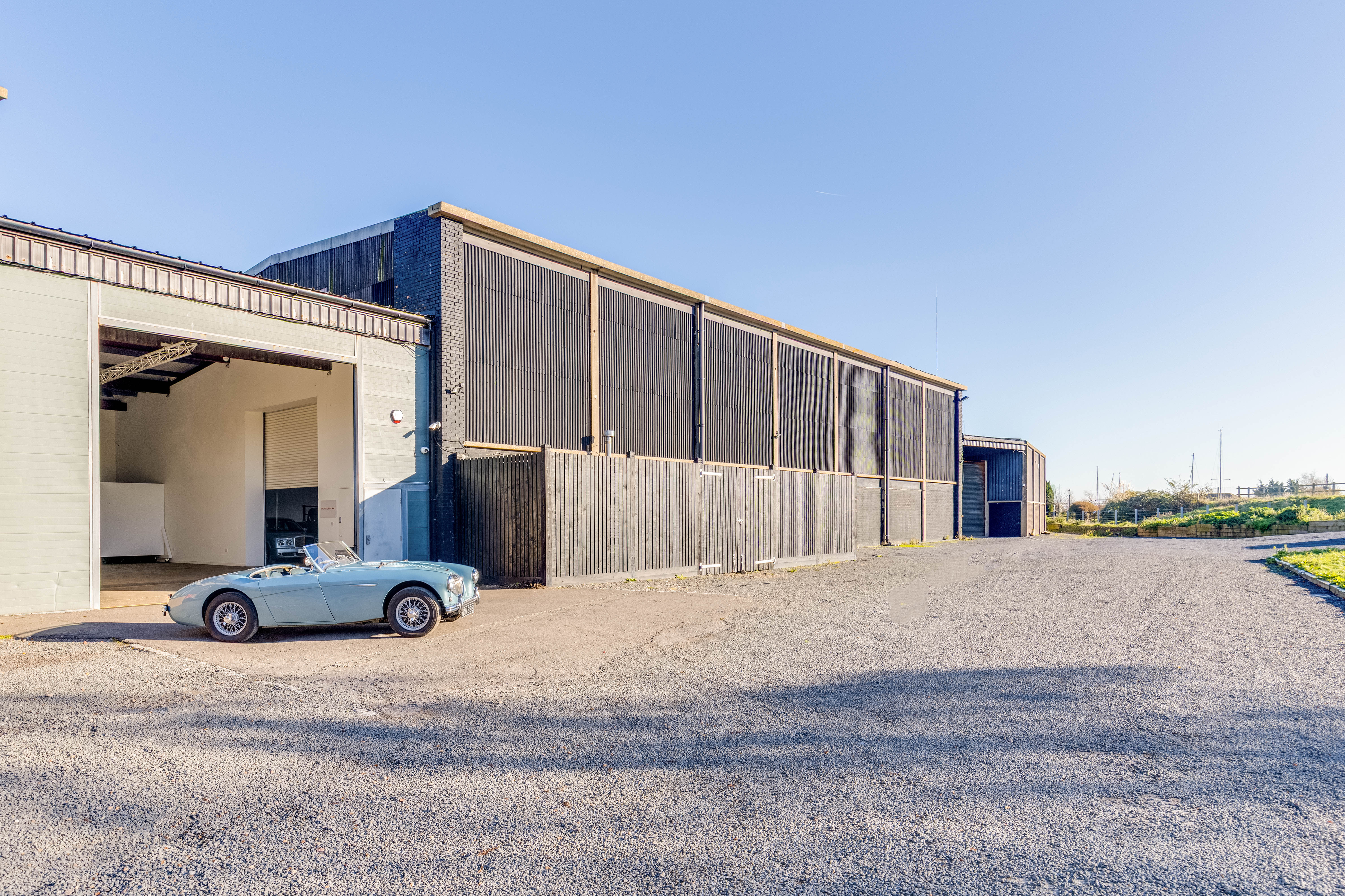 Retail/Shop in Rye - photo 2