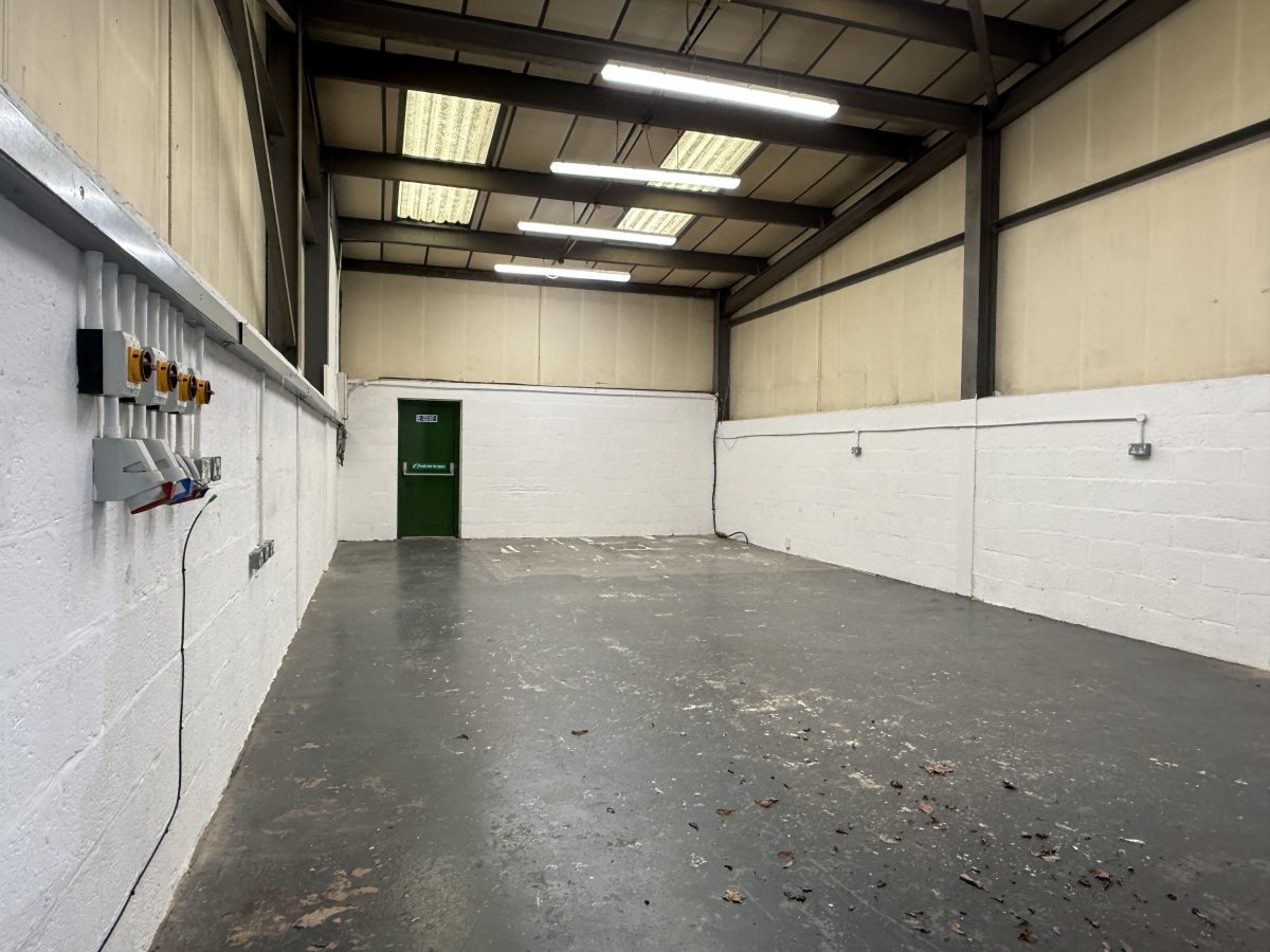 Industrial Unit in Exeter - photo 2