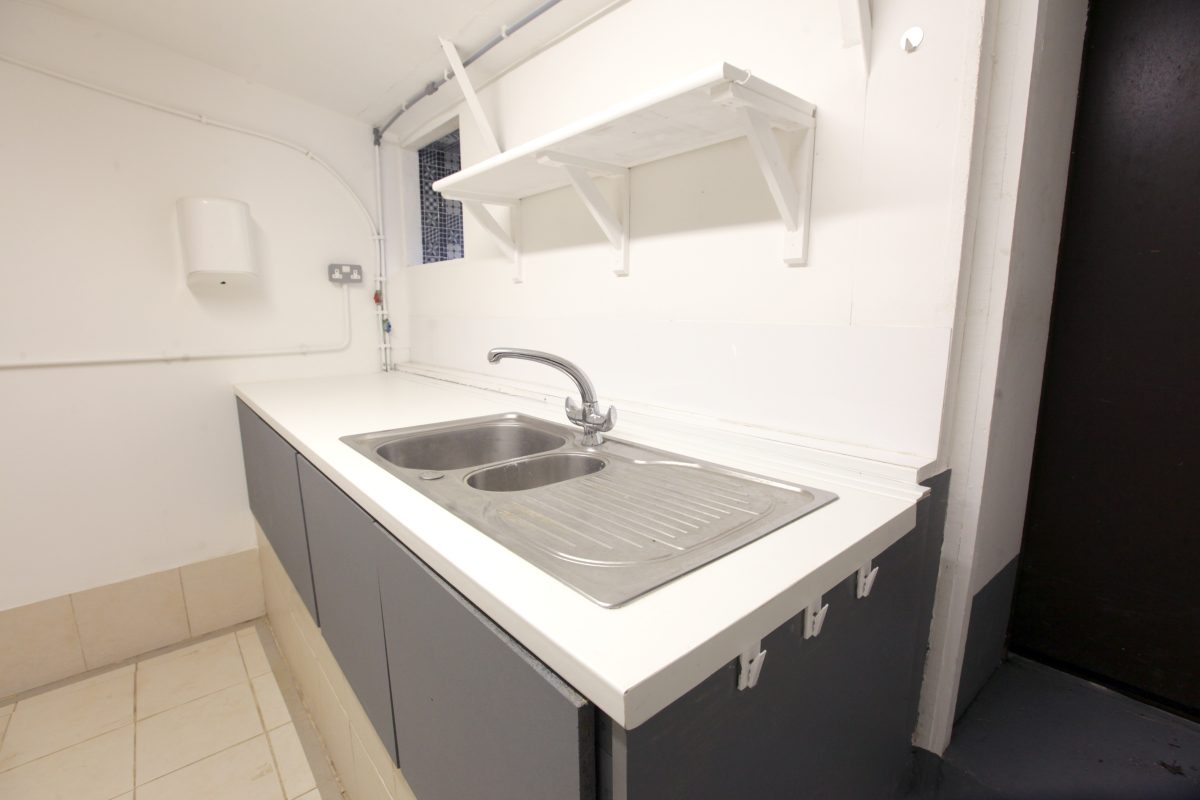 Office in Petersfield - photo 3