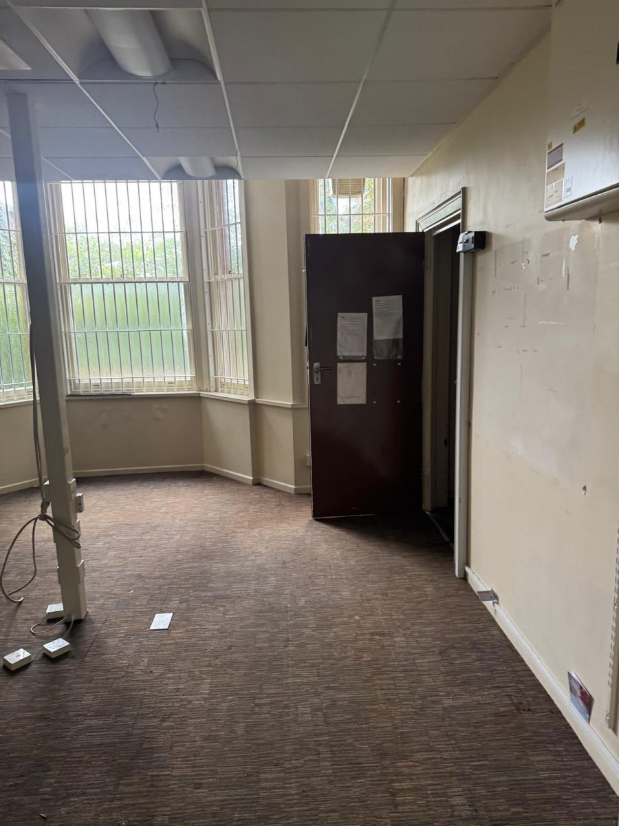 Office in Leiston - photo 4