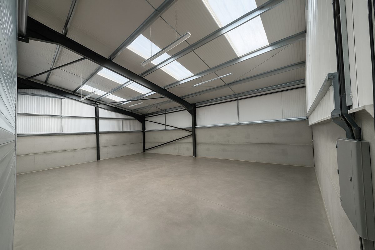 Industrial Unit in Northants - photo 2