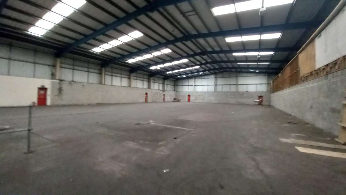 Industrial Unit in Bradford - photo 3
