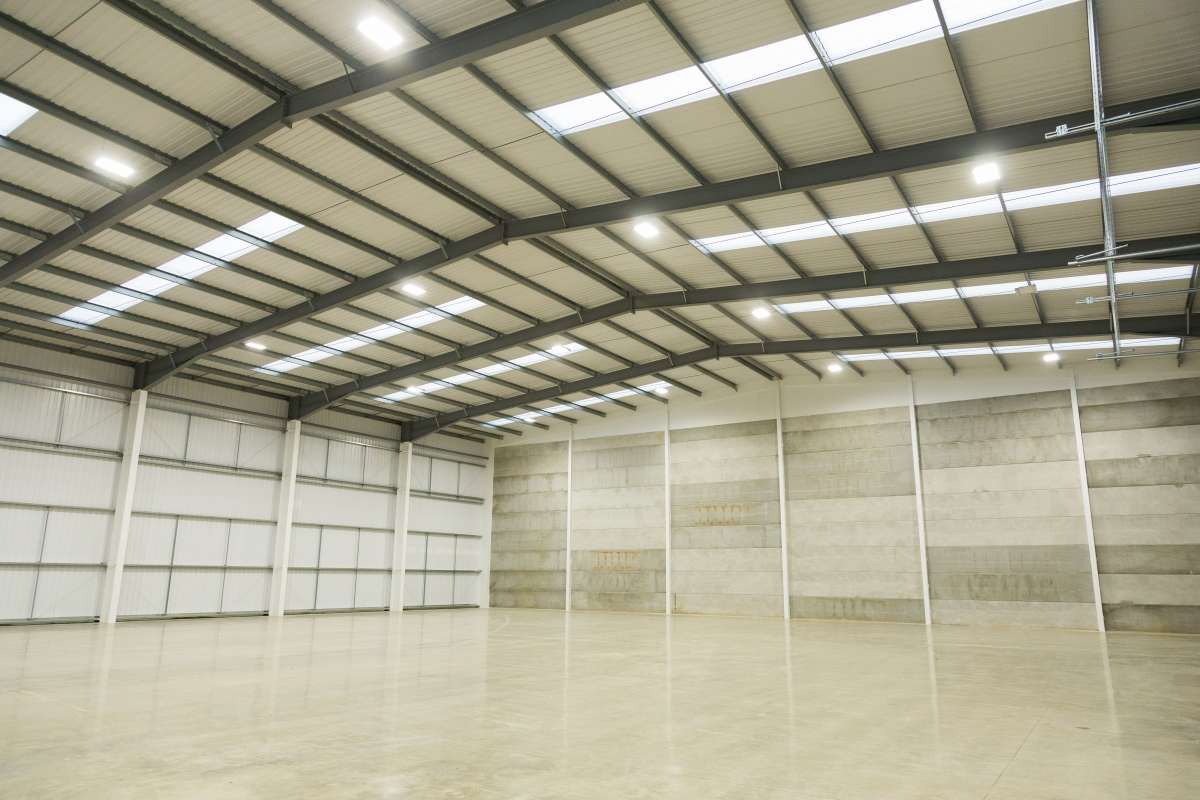 Industrial Unit in Market Harborough - photo 4