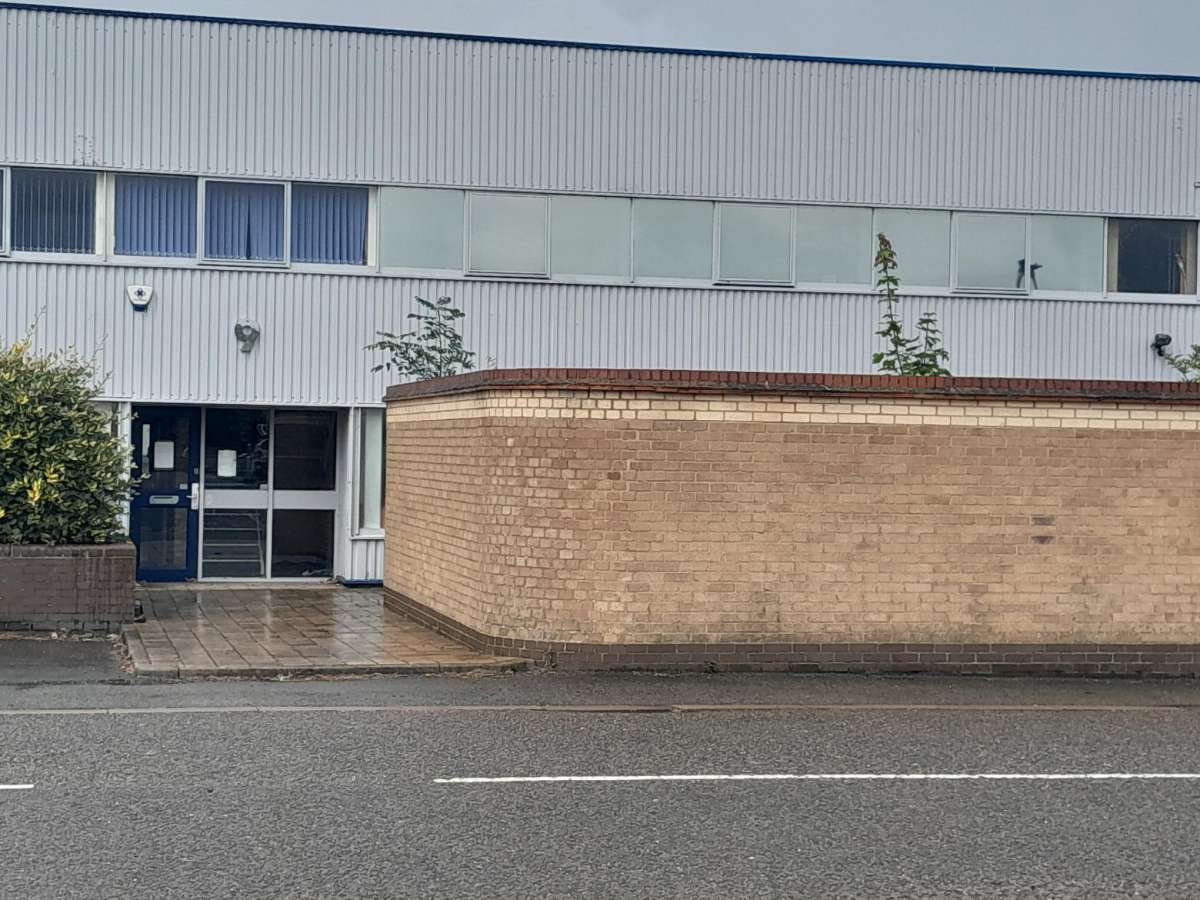 Industrial Unit To Let, Peterborough