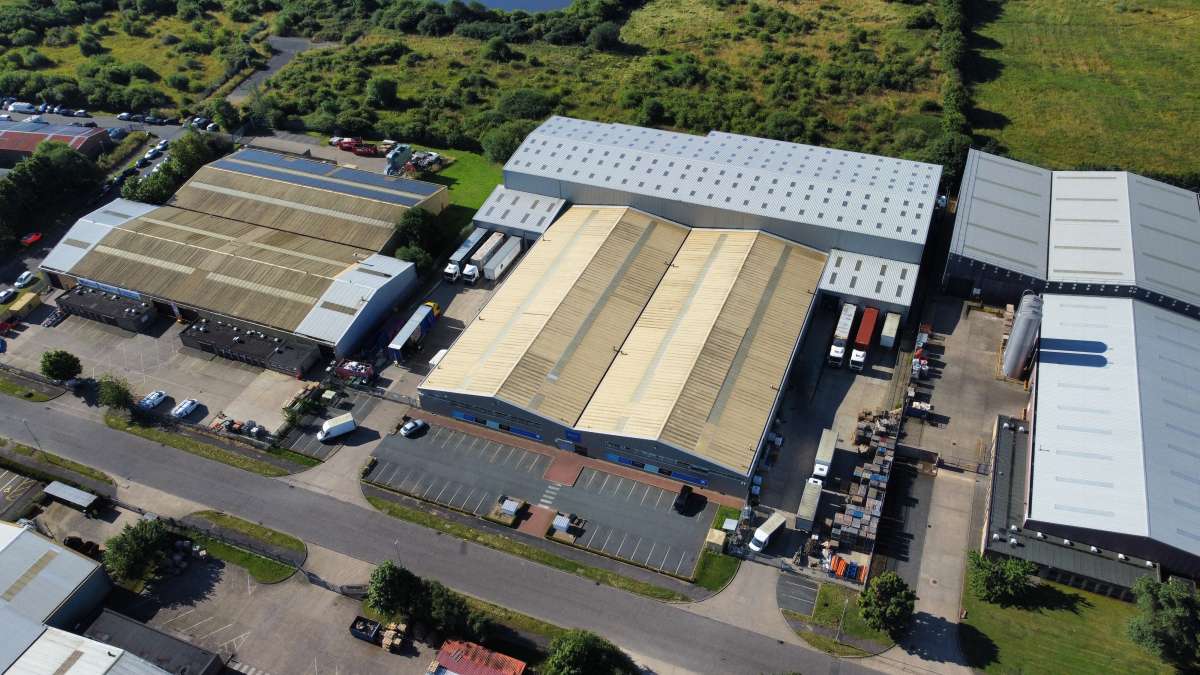 Industrial Unit in Corby - photo 4