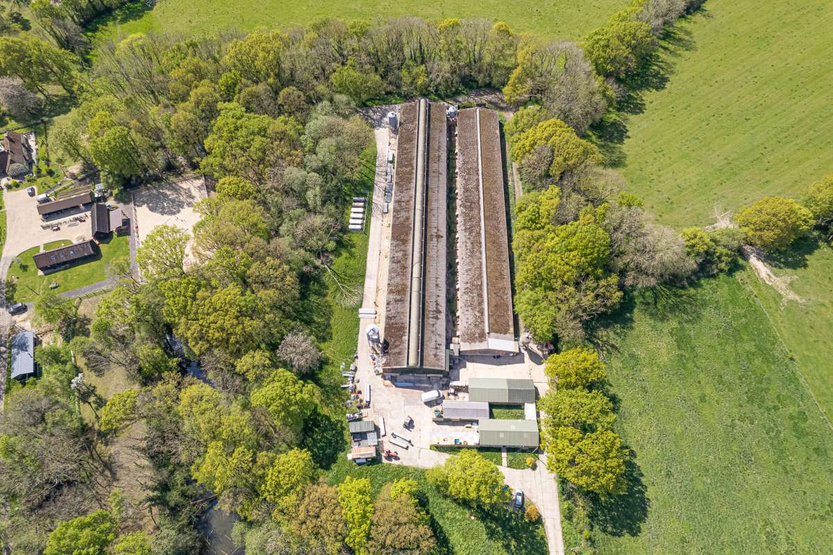 Industrial Unit in Petersfield - photo 4