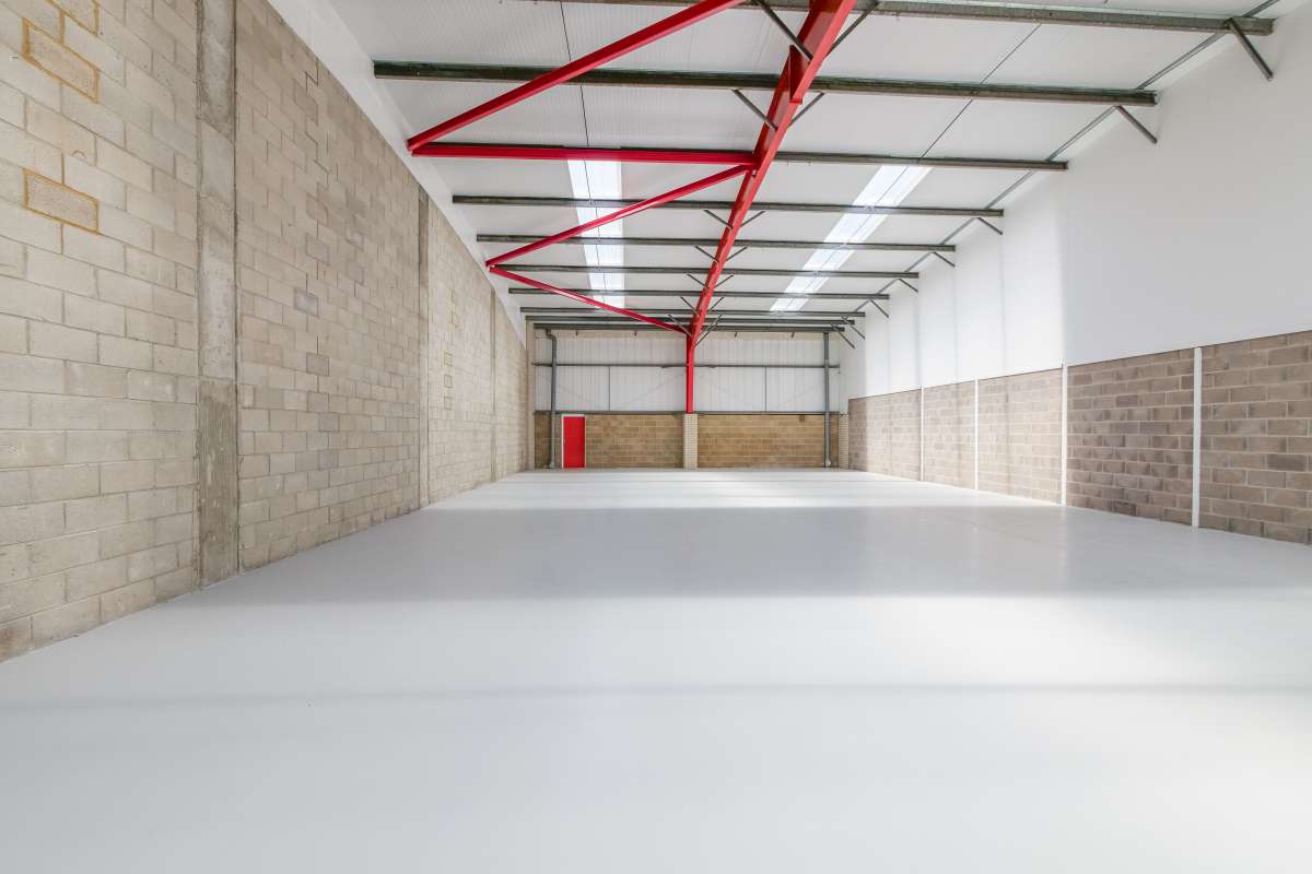 Industrial Unit in Portsmouth - photo 4