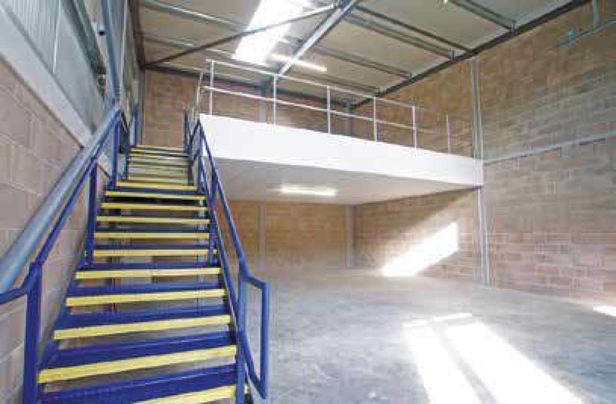 Industrial Unit in Chichester - photo 2
