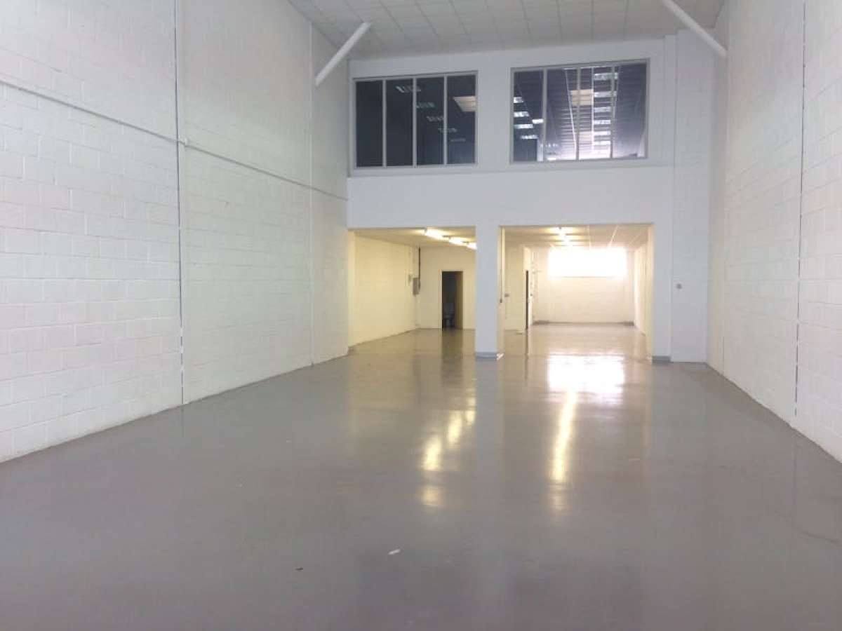 Industrial Unit in Lancing - photo 2