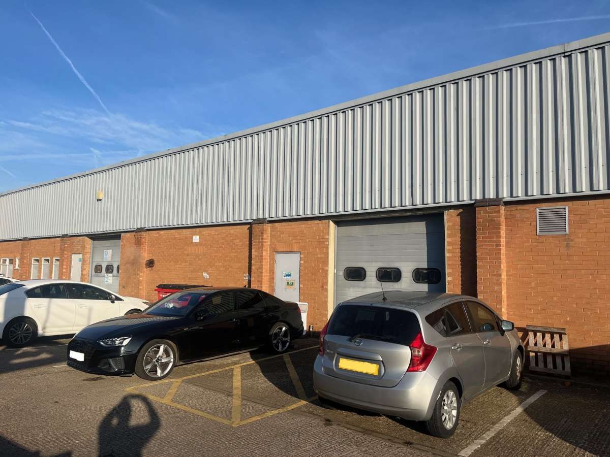Industrial Unit in Leicester - photo 2