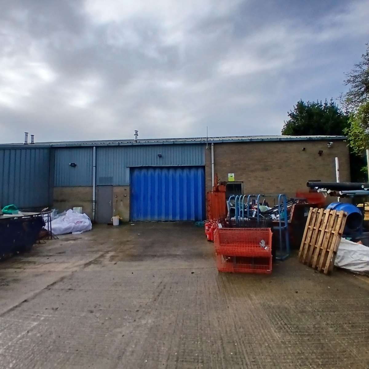 Industrial Unit in Banbury - photo 2