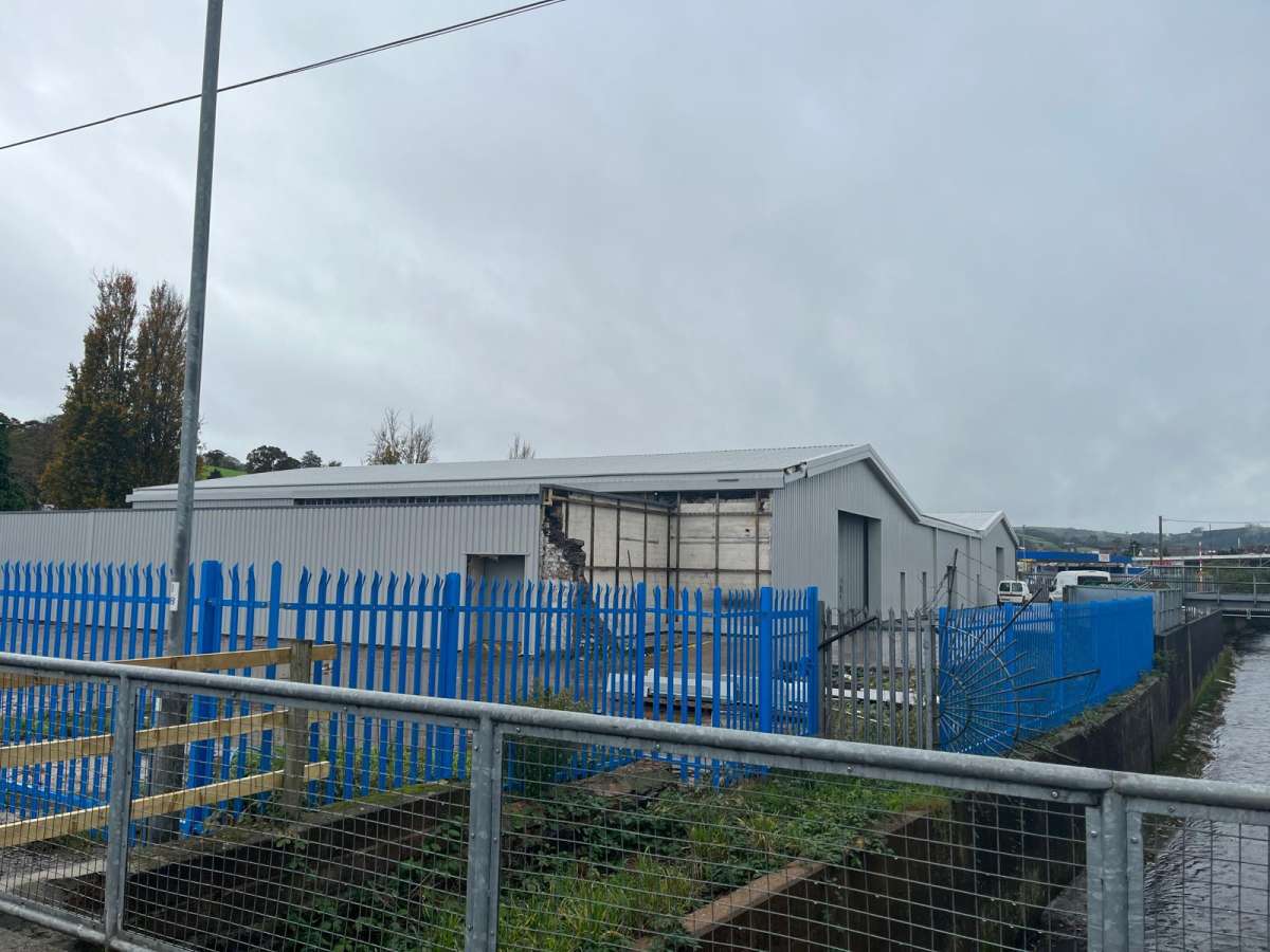 Industrial Unit in Tiverton - photo 3