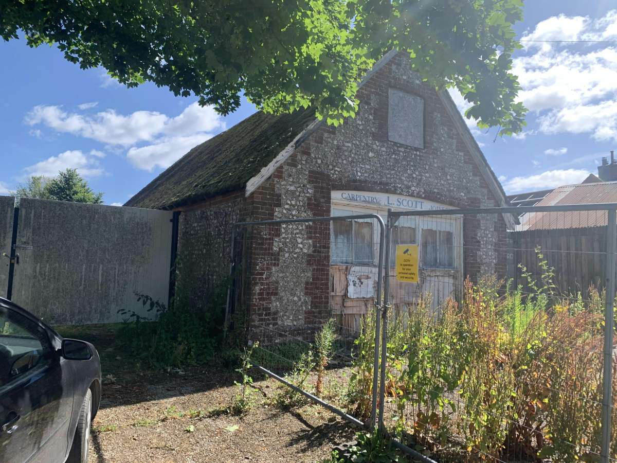 Industrial Unit in Clanfield - photo 3