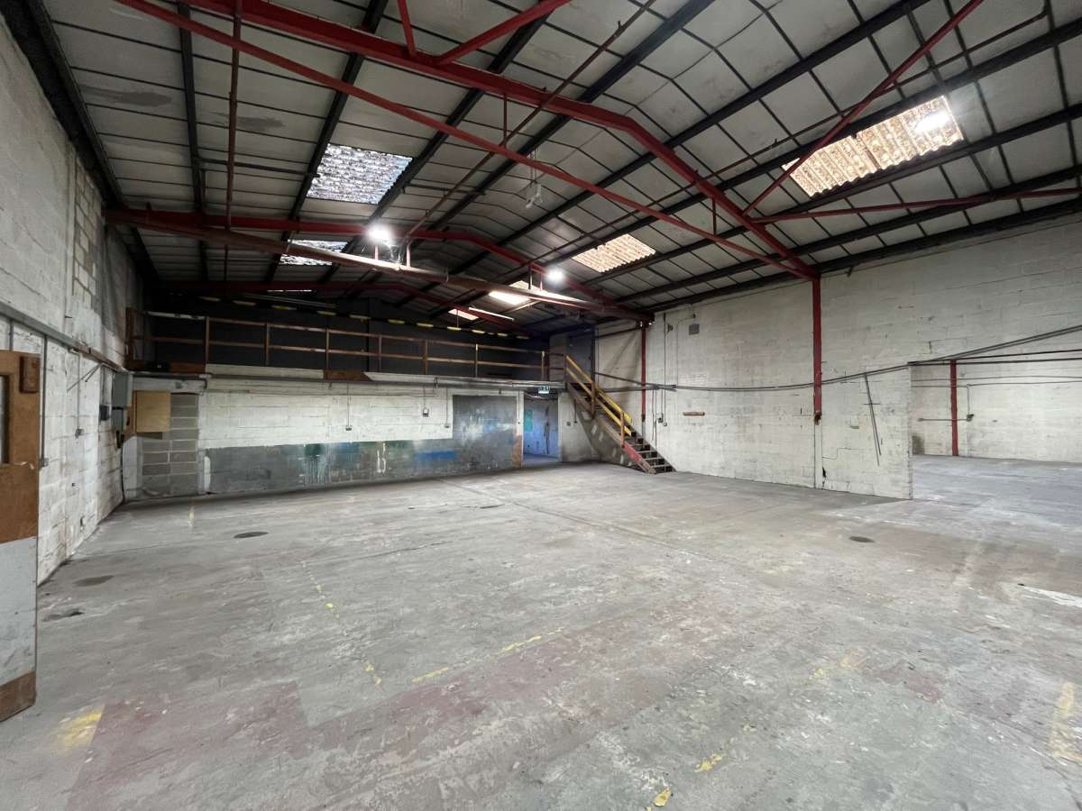Industrial Unit in Loughborough - photo 4