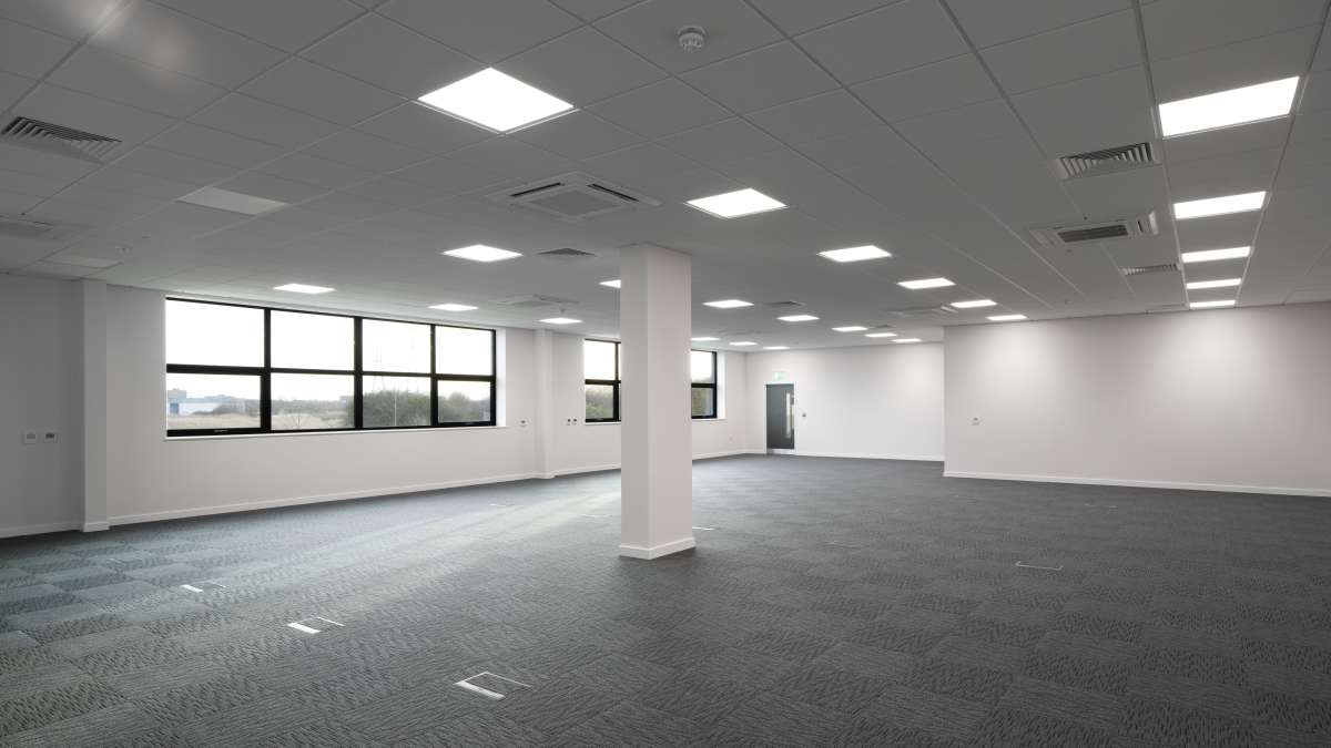 Industrial Unit in Barking - photo 3