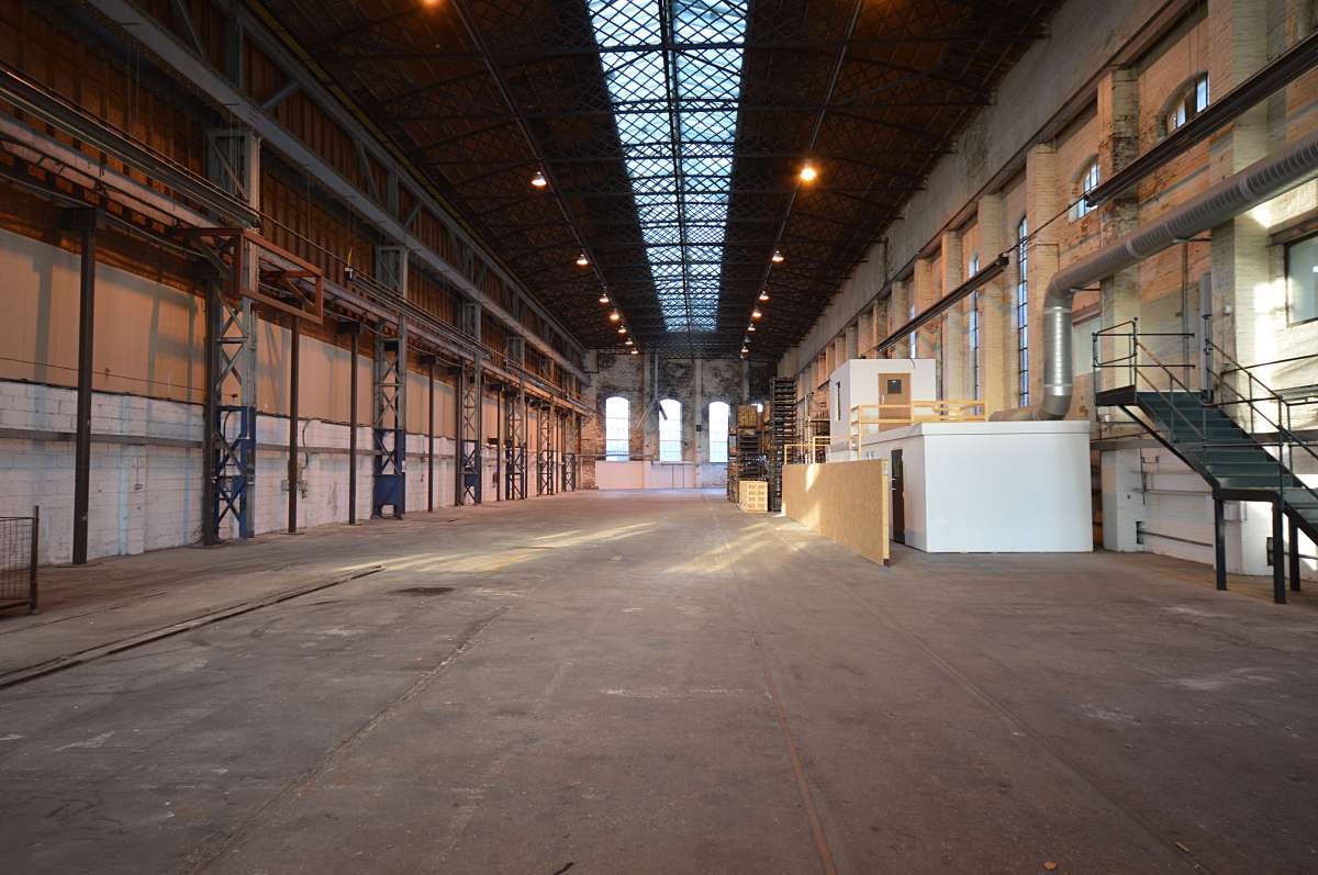 Industrial Unit in Elland - photo 3