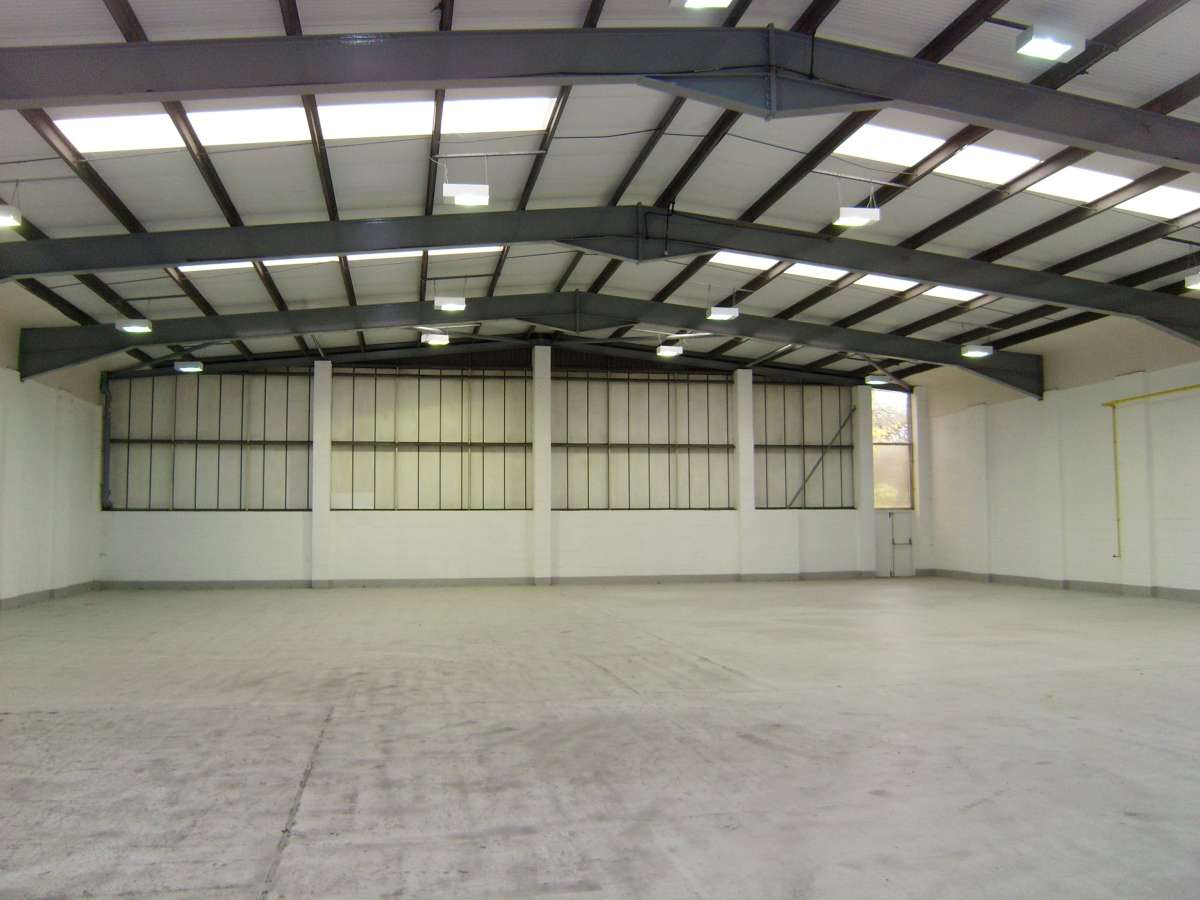 Industrial Unit in Totton - photo 3