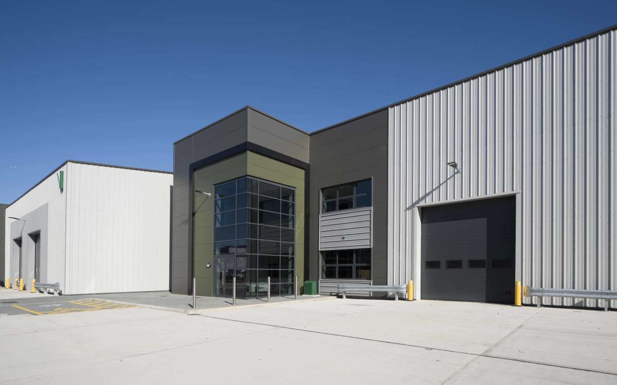 Industrial Unit in Barking - photo 3