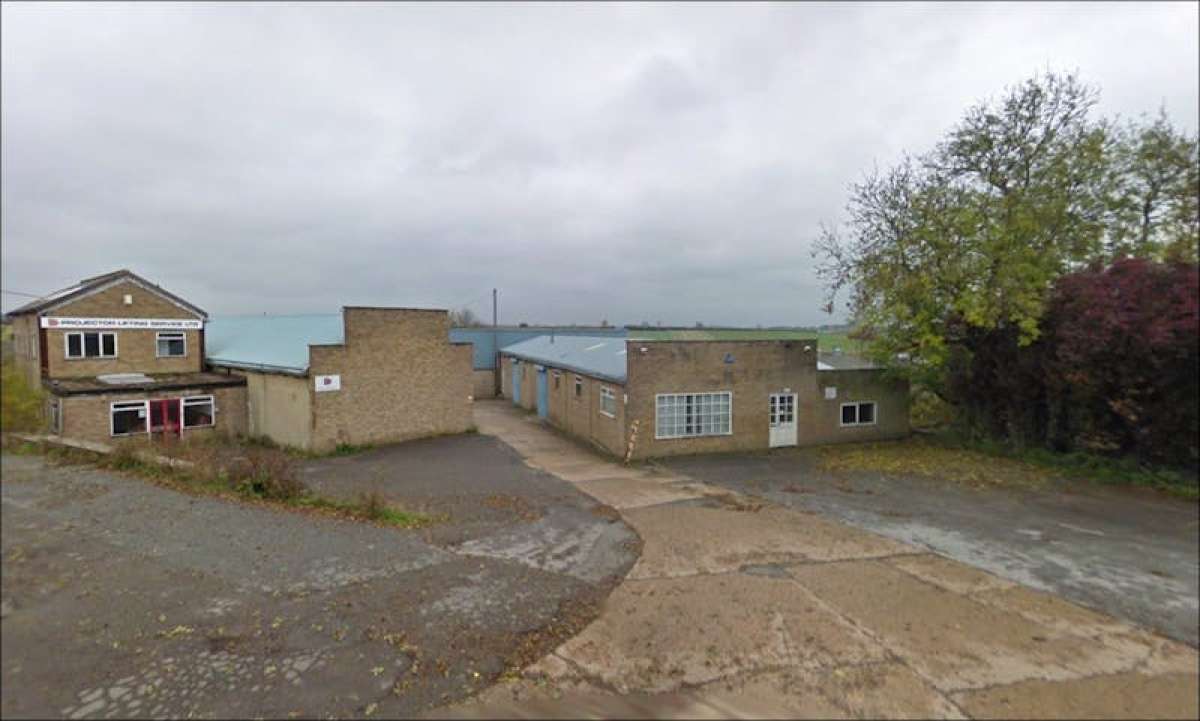 Industrial Unit in Olney - photo 2