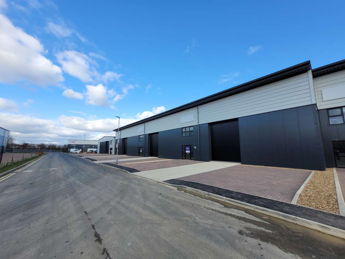 Industrial Unit in Huntingdon - photo 2