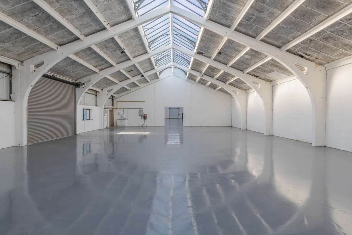 Industrial Unit in Frome - photo 4