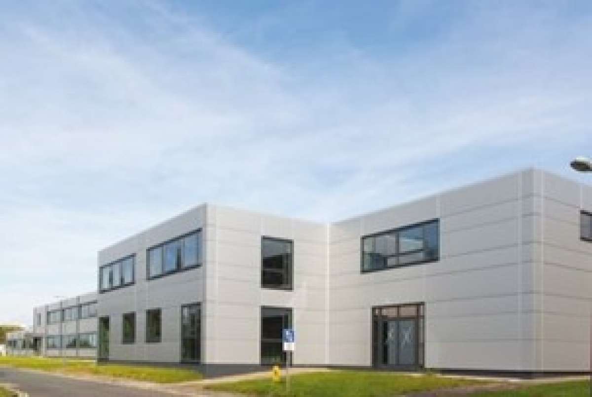 Industrial Unit in Plymouth - photo 3