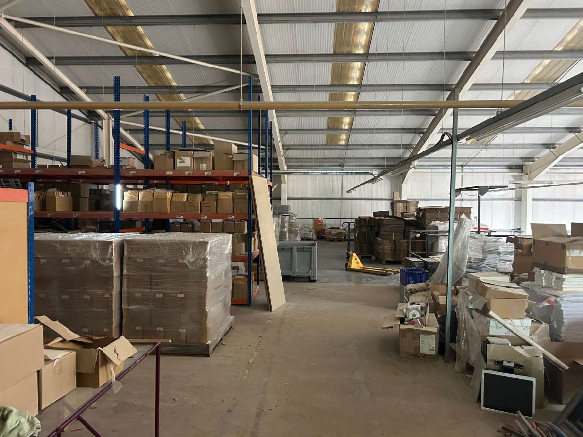 Industrial Unit in Saltash - photo 2