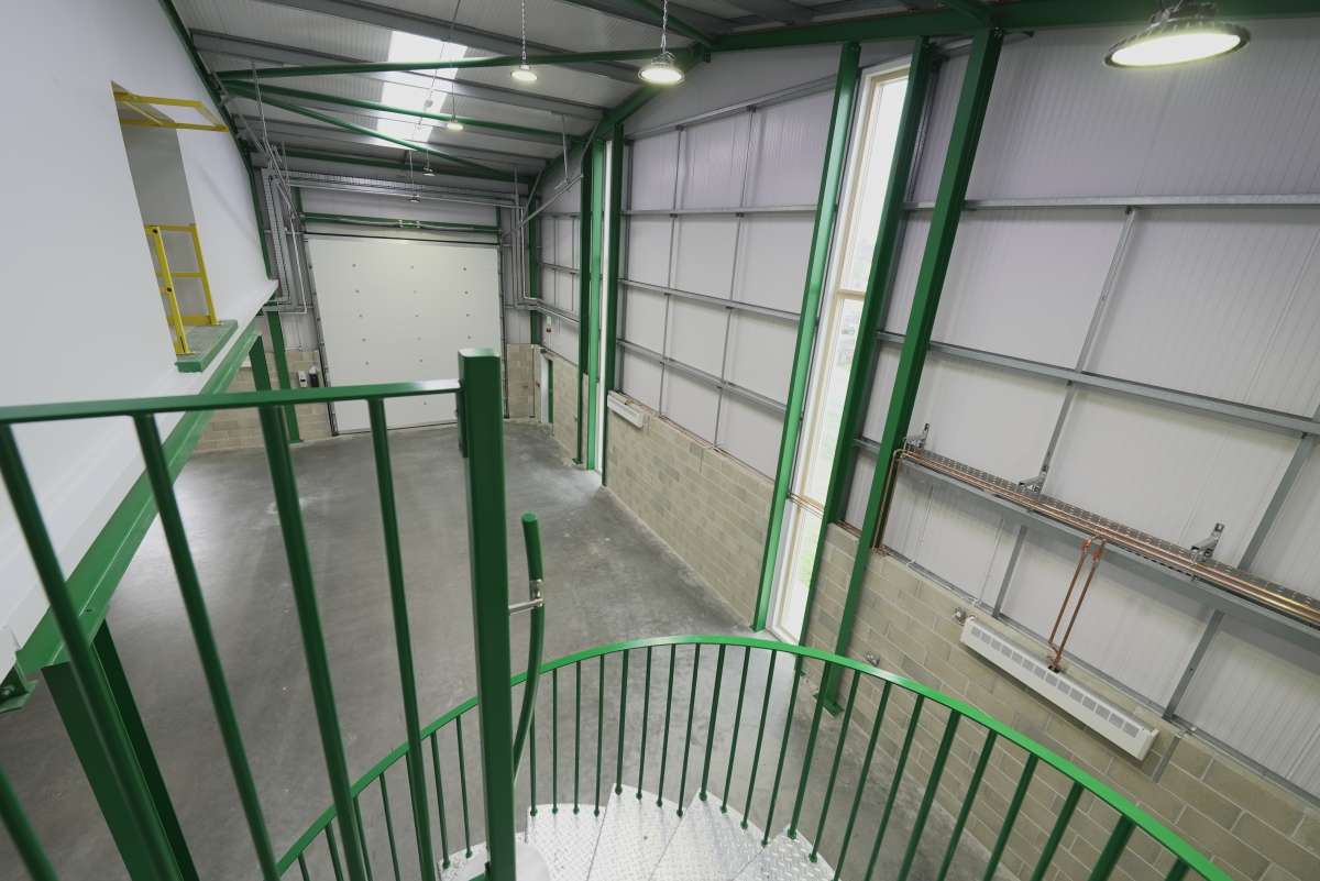 Industrial Unit in Great Yarmouth - photo 4
