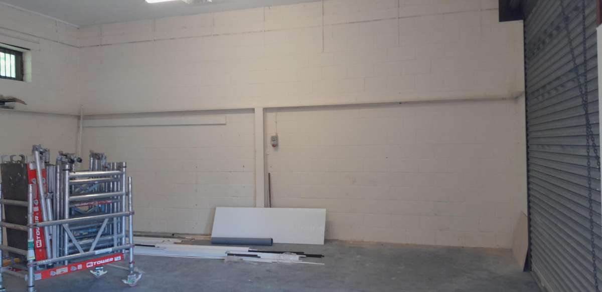 Industrial Unit in Ashford - photo 2