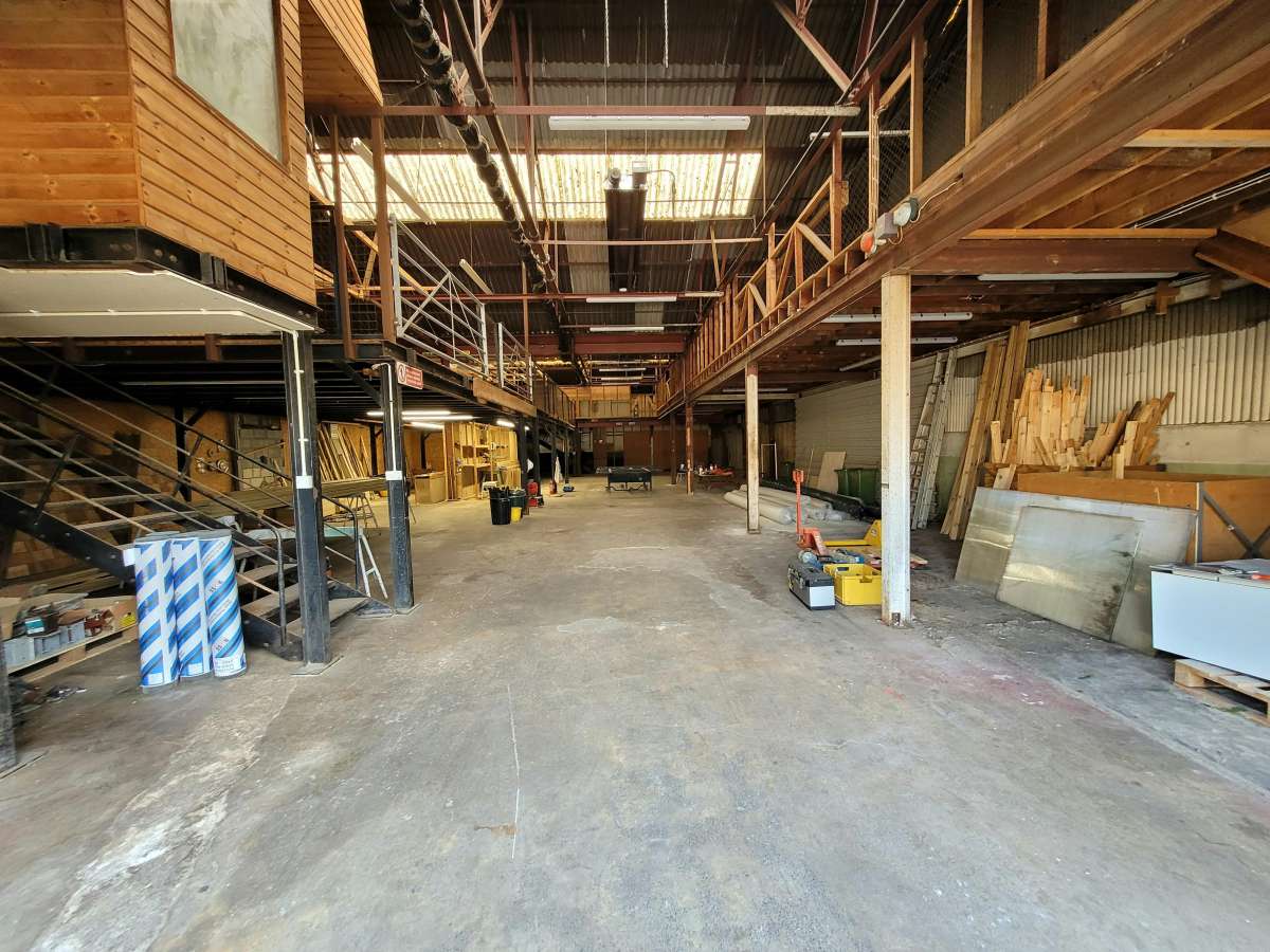 Industrial Unit in Tonbridge - photo 4