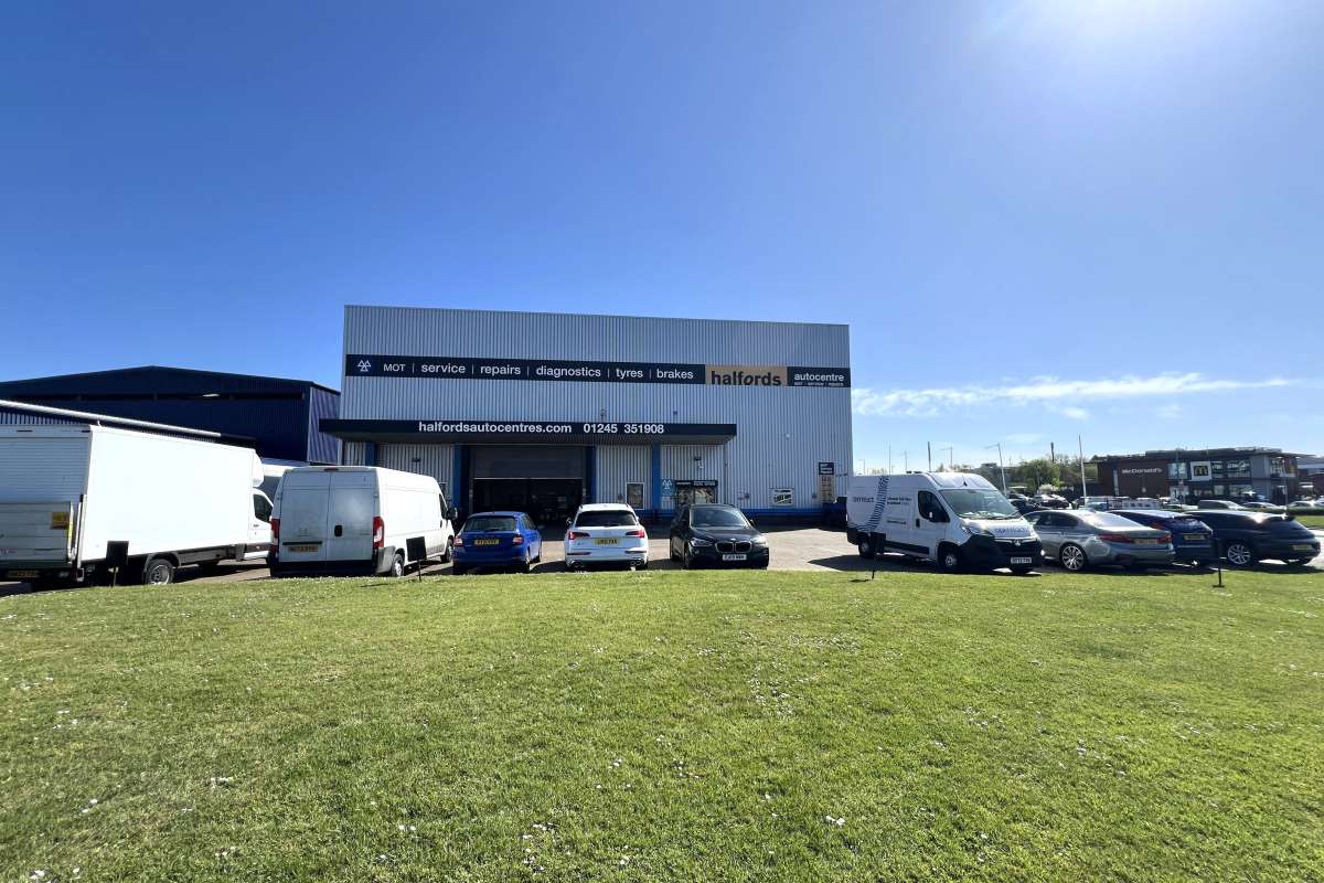 Industrial Unit in Chelmsford - photo 2