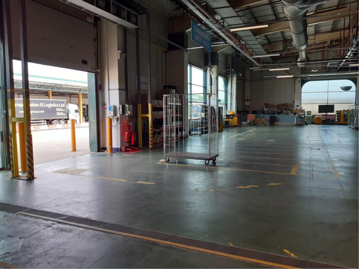 Industrial Unit in Littlehampton - photo 2